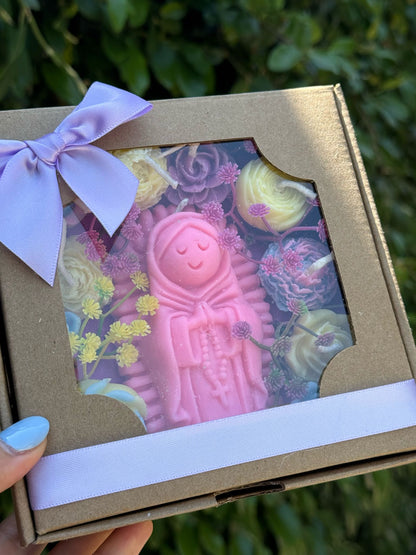 Gift Box of Virgen of Guadalupe with Flowers  🙏🏻✨💓