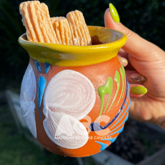 Tacita Amarilla con Churros